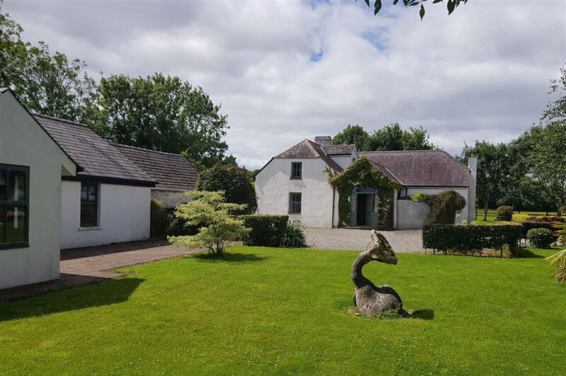 Farmhouse, Cottage & Barn For Sale Lisanley Farm, Cloyne, Co. Cork