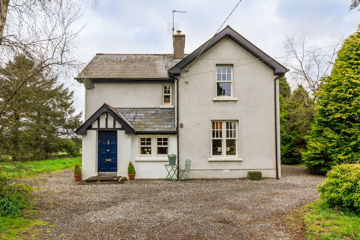 Period Home For Sale: Valeview House, Lissalway, Castlerea, Co. Roscommon