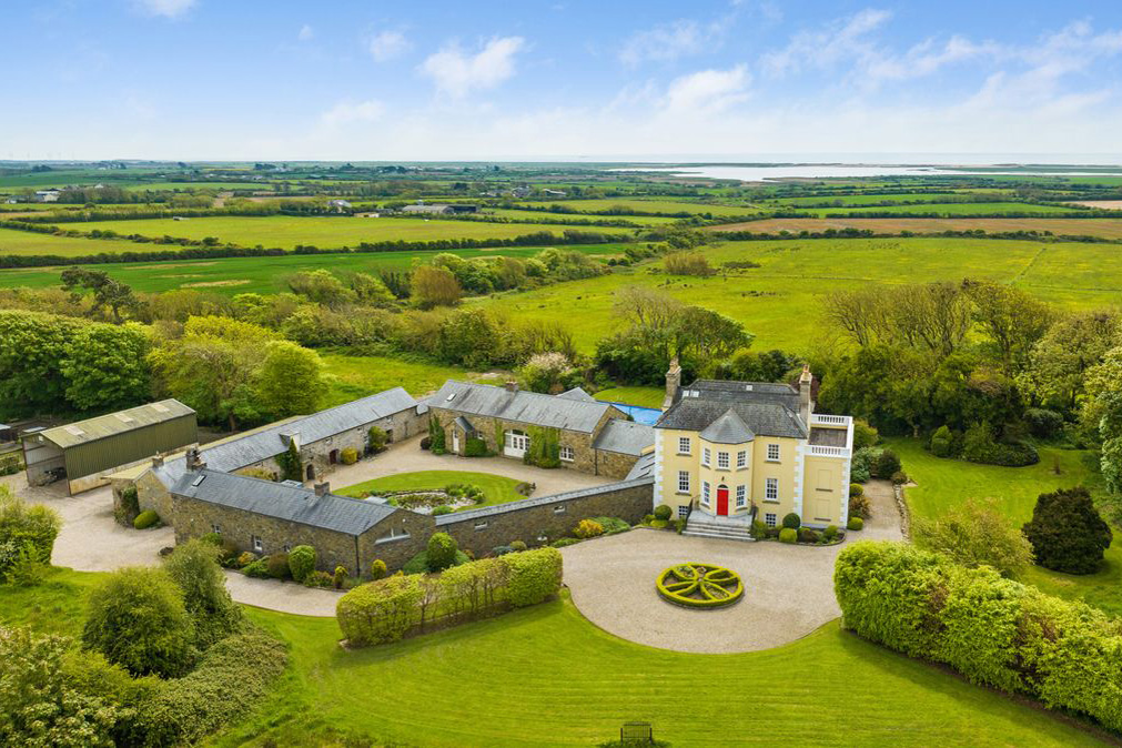 Country House For Sale: Linziestown House, Tomhaggard, Co. Wexford